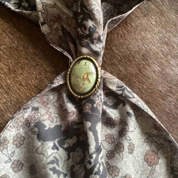 Vintage Handmade Artisan 76 Brass & Stone Small Delicate Belt Buckle/Scarf Slide - Picture 12 of 12